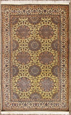 5'1x7'9 Pak Persian High Quality Area Rug with Silk & Wool Pile - Floral Design | Hand-Knotted in Gold