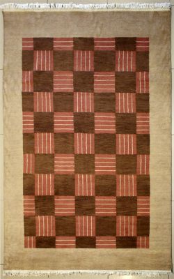 5'6x7'11 Gabbeh Area Rug made using Vegetable dyes with Wool Pile - Checkered Design | Hand-Knotted Multicolored | 5.5x8 Double Knot Rug