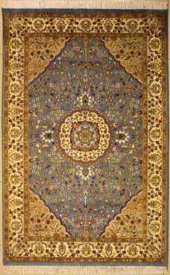 5'1x7'11 Pak Persian High Quality Area Rug with Silk & Wool Pile - Floral Design | Hand-Knotted in Grey