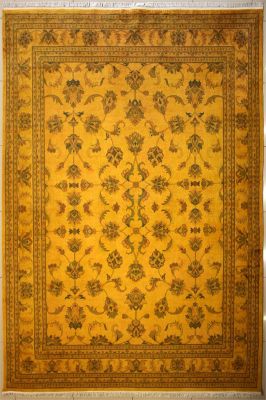 8'9x11'8 Pak Persian High Quality Area Rug with Wool Pile - Floral Design | Hand-Knotted in Gold
