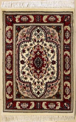 2'0x3'0 Pak Persian High Quality Area Rug with Wool Pile - Floral Medallion Design | Hand-Knotted in White