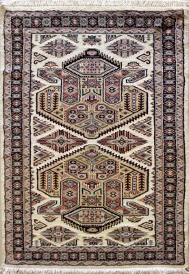 3'1x5'0 Caucasian Design Area Rug with Silk & Wool Pile - Geometric Design | Hand-Knotted in Ivory