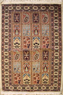 3'2x5'1 Pak Persian Area Rug with Silk & Wool Pile - Bakhtiari panel Design | Hand-Knotted in Ivory