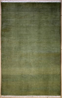 3'1x5'4 Gabbeh Area Rug made using Vegetable dyes with Wool Pile - Solid Design | Hand-Knotted in Green