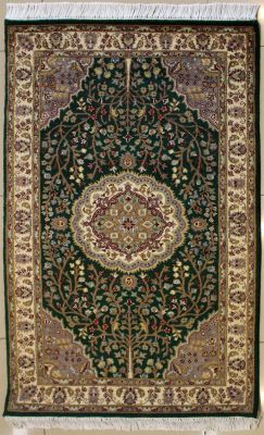 3'0x5'4 Pak Persian High Quality Area Rug with Silk & Wool Pile - Floral Design | Hand-Knotted in Green