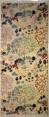2'0x6'1 Chobi Ziegler Area Rug made using Vegetable dyes with Wool Pile - Floral Design | Hand-Knotted in White