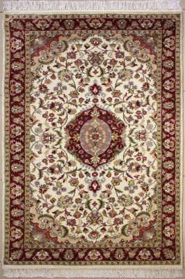 4'1"x6'2" Glorious Medallion Pak Persian Rug in Enticing White, Beige & Red, New 4x6 Wool, Silk Double Knot Accomplishment, Hand-Knotted Kashan / Isfahan Rug, qk08850 