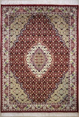 4'1"x6' Exhilarating Medallion Pak Persian Rug in Charming Red, Beige & White, New 4x6 Wool Double Knot Creation, Hand-Knotted Kashan / Isfahan Rug, qk08845 