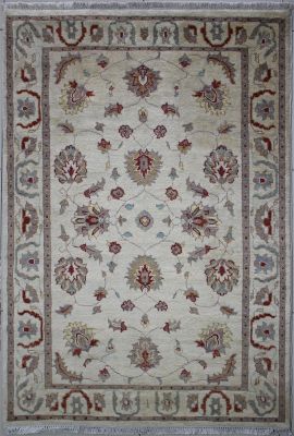 4'1x5'11 Chobi Ziegler Area Rug made using Vegetable dyes with Wool Pile - Floral Design | Hand-Knotted in White
