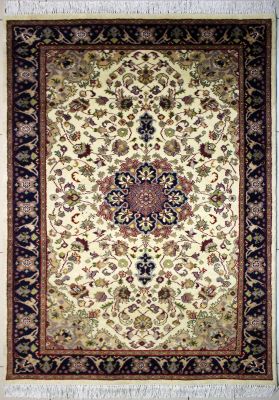 3'10"x6'3" Enticing Floral Pak Persian Rug in Sparkling White, Beige & Blue, New 4x6 Wool Double Knot Artistry, Hand-Knotted Kashan / Isfahan Rug, qk08988