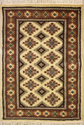 2'5x3'7 Bokhara Jaldar Area Rug with Silk & Wool Pile - Geometric Diamond Design | Hand-Knotted in White