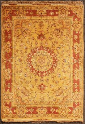 5'0x6'7 Pak Persian High Quality Area Rug with Silk & Wool Pile - Medallion Design