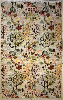 4'0x6'0 Chobi Ziegler Area Rug made using Vegetable dyes with Wool Pile - Floral Design | Hand-Knotted in White