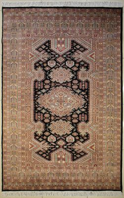 5'2x8'1 Caucasian Design Area Rug with Wool Pile - Geometric Design | Hand-Knotted in Black