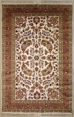 5'2x8'2 Pak Persian Area Rug with Silk & Wool Pile - Floral Design | Hand-Knotted in Ivory