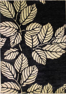 8'0x9'9 Chobi Ziegler Area Rug made using Vegetable dyes with Wool Pile - Floral Design | Hand-Knotted in Black
