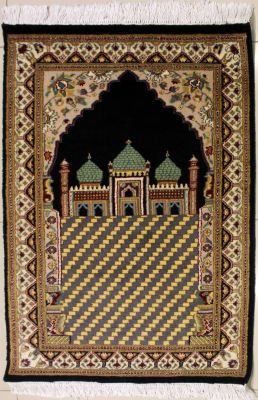 2'5x3'11 Pak Persian High Quality Area Rug with Wool Pile - Prayer Pictorial Design | Hand-Knotted in Black