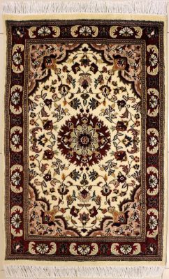 2'6x4'1 Pak Persian High Quality Area Rug with Wool Pile - Floral Design | Hand-Knotted in White