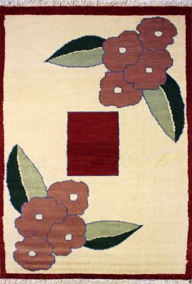 2'11x5'1 Gabbeh Area Rug with Wool Pile - Floral Design | Hand-Knotted in White