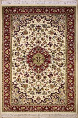 4'x6'5" Supreme Medallion Pak Persian Rug in Shimmering White, Beige & Red, New 4x6 Wool Double Knot Magnum Opus, Hand-Knotted Kashan / Isfahan Rug, qk08917 