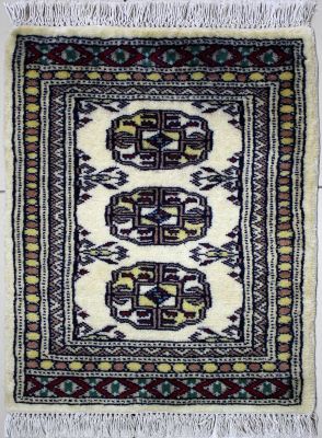 1'6"x2'2" Amazing Elephant Foot Bokhara Jaldar Rug in Entrancing White, Beige & Black, New 1.5x2 Wool Rarity, Hand-Knotted Mori Rug, qk09028