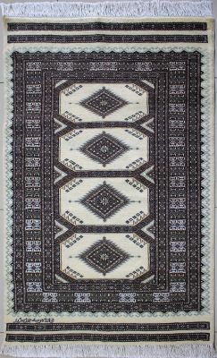 2'11"x5'1" Illustrious Diamond Bokhara Jaldar Rug in Delightful White, Beige & Black, New 3x5 Wool, Silk Wonder, Hand-Knotted Rug, qk09046