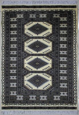 3'x4'9" Classy Diamond Bokhara Jaldar Rug in Graceful White, Beige & Black, New 3x5 Wool Creation, Hand-Knotted Rug, qk09141