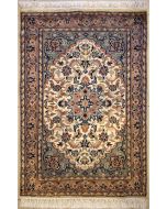 2'7x4'0 Pak Persian Area Rug with Silk & Wool Pile - Floral Design | Hand-Knotted in Ivory