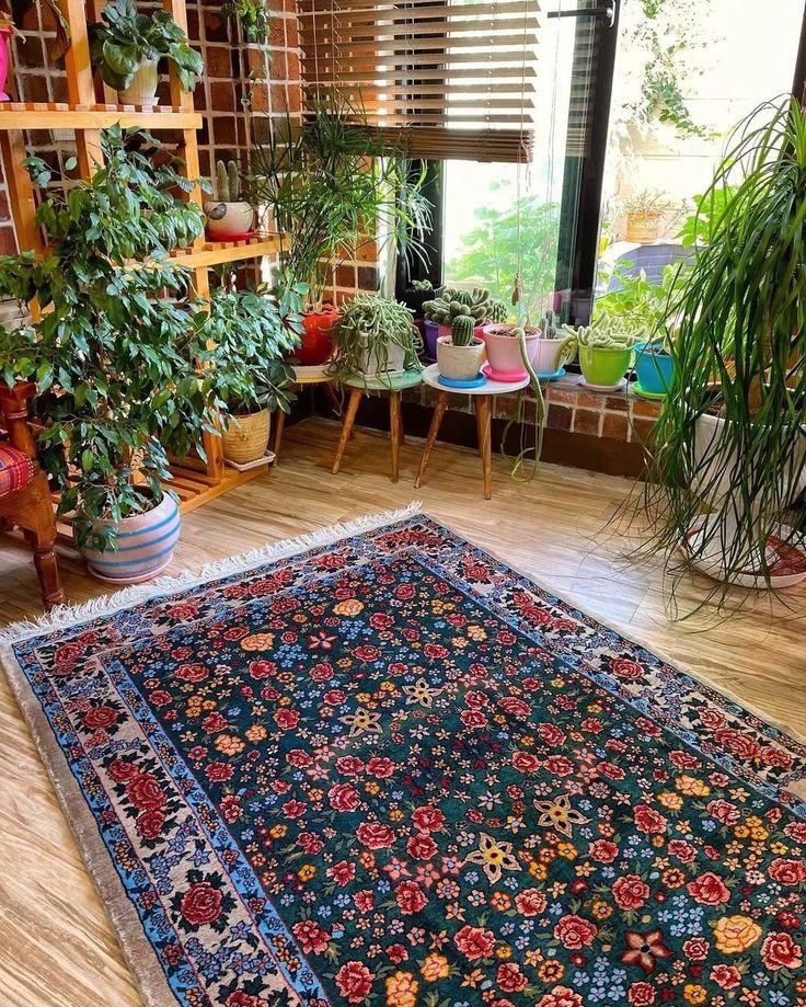 Welcoming Fall: Seasonal Rug Choices for a Cozy Home
