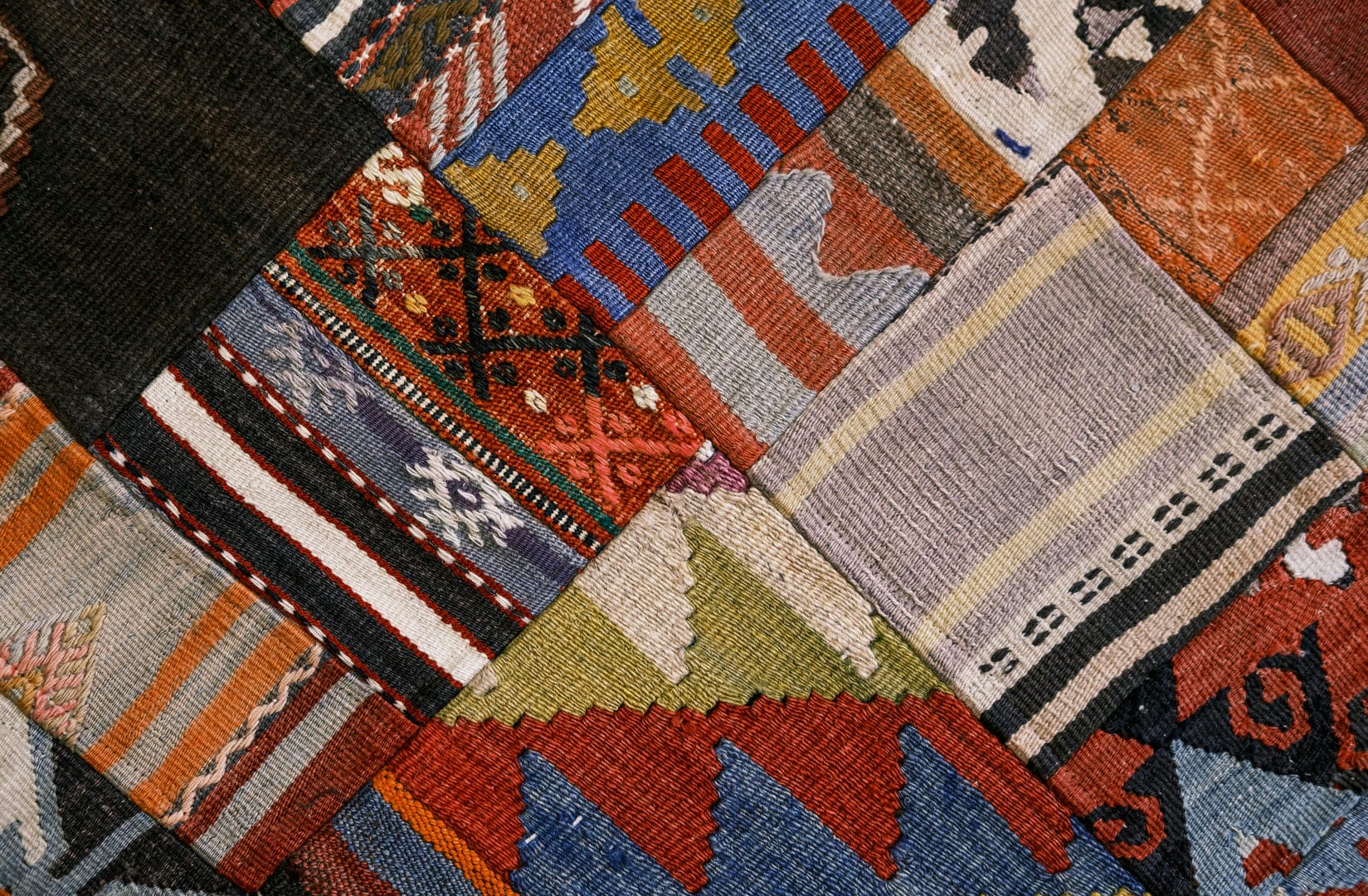 Aryahita Kilims