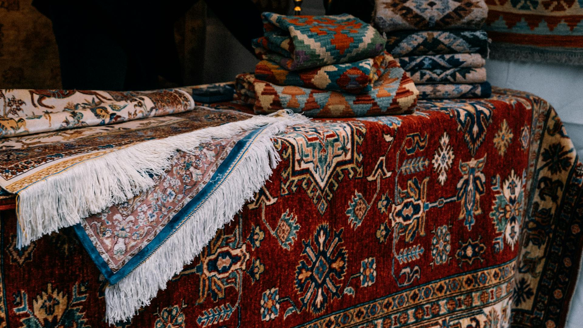 The Romance of Vintage Rugs: A Nod to the Past